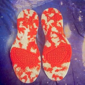 Used 1 time Nike PG-2 Paul George collection style # AJ2939-400 size 13 mens